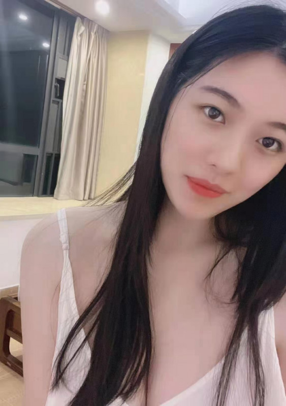 义乌小商品城楼凤